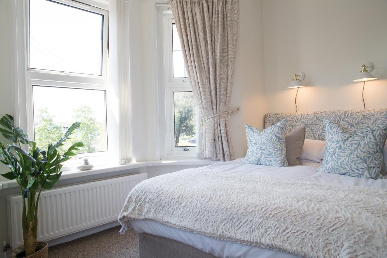Hotel Harry'S House Poole Esterno foto